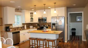 Cedar Court Inn - Image 3
