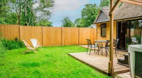 Cadnam Cottage with Private Hot Tub, New Forest - Image 5