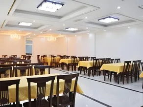Weihai Huayu Business Hotel - Image 2