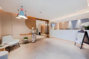 Home Inn Neo Shanghai Pudong Airport - Image 2