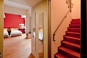 Y Loft - Image 3