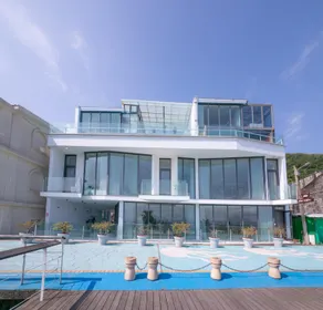 Play Hotel - Image 4
