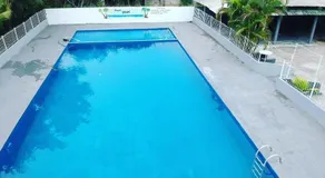 Malibu Pool - Image 5