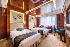 Xihu Yinfeng Hotel - Image 2