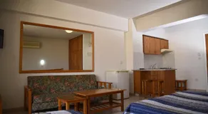Elysso Apartments - Image 2