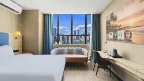 Hexin Guotai Hotel (Summer Plaza Branch, Nada Town, Danzhou) - Image 2