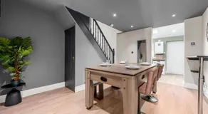 Stunning 3BR Bolton Home with Games Room, Free Parking & Fast WiFi Sleeps 6 - Image 4