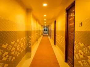 Hotel O Crystal - Image 4