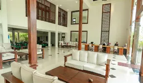 Lagoon Paradise Beach Resort - Image 4