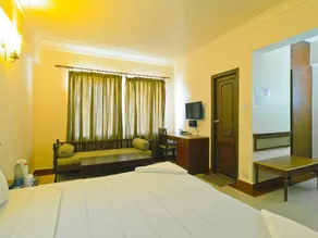 Hotel Sealord - Image 2