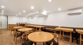 Super Townhouse 158 Near Netaji Subhash Marg Near Appu Ghar - Image 4