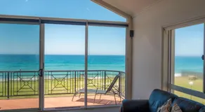 Meridian Beachside Apartments - Image 5