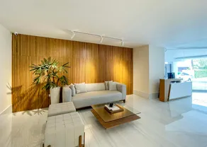 Cozy Family Home - Image 4