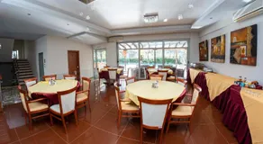 Hotel Ena - Elegant Mountain View Stay with Pool - Image 4