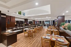 Country Inn & Suites by Radisson, Gurugram Sector 12 - Image 5
