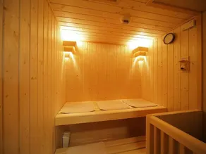 Hagi Royal Intelligent Hotel - Image 5