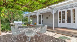 Central Charm - Image 4