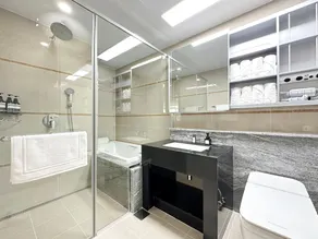 Brown Suites Busan Station - Image 2