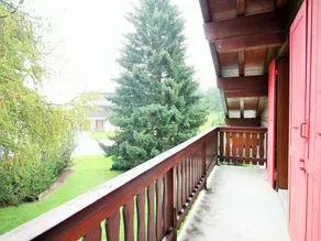 Bright Chalet with Terrace - Image 5