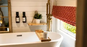 2 - Luxury Escape - Outdoor bathtub and sauna under the stars! - Image 3