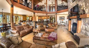 Elktrace Bed and Breakfast - Image 2
