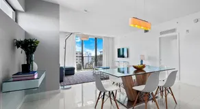 Bay Breeze Premium Apartments by Eskape Collection - Image 2