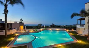 PanDora maisonette with beautiful gardens and pool - Image 3