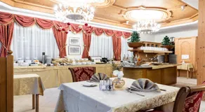 Cityhotel Goldener Adler B&B - Image 3