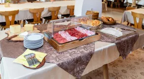 Hotel Chavalatsch - Image 5