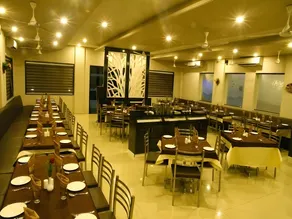 Hotel Sangam Regency - Image 2