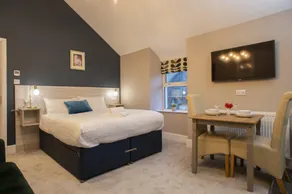 Amadeus Apartments - Image 1