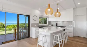 SANDPIPER BEACH FRONT HOUSE - Image 2