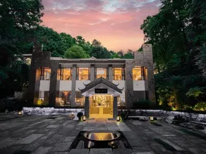 Celestial Cave Manor· Twin Dragon Cave Stream Rafting Private Onsen Retreat - Image 3