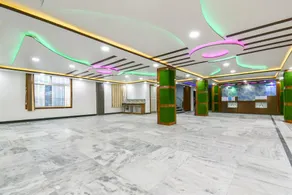 OYO Flagship 79796 Hotel Royal Inn - Image 4