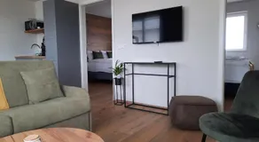 Stracta Apartments - Image 2