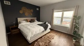 Modern 5BR Home with Backyard and Parking near NYC and Metlife Stadium - Image 2