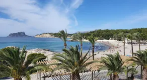 Espacioso Apartamento En Primera Línea Del Mar - Image 4