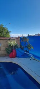 Spacious bright home close to shops and cafe's - Image 5