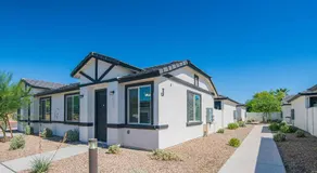 Serene 2BR Home with Premium Beds - Image 3
