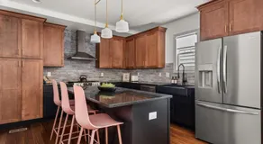 Nashville 4 Bedroom House with Hot Tub and Backyard Close to Downtown - Image 3