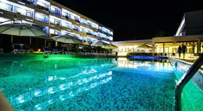 Hotel Holiday Blue - Image 2