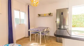 Maison de vacances moderne \"Casa Enriqueta\" avec vue sur la mer, jardin, terrasses et piscine - Image 2