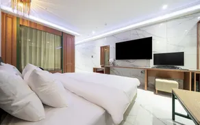Gimpo Hotel California - Image 2