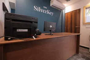 SilverKey Executive Stay - Image 5