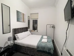 Roomstay South Shields - Image 5