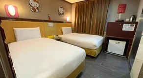 Dealer Hotel - Image 2