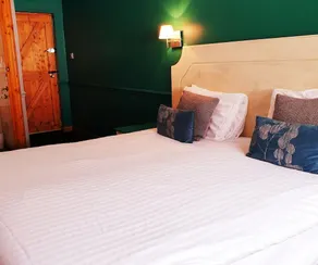 The White Horse Inn - Image 5