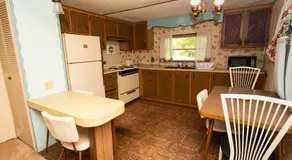 Fair Wind Motel and Cottages - Image 5