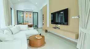 Brand-New Modern Pool Villa near Aonang Beach - Image 2