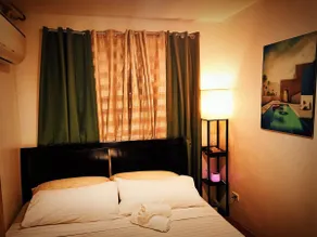 One Oasis 2br Condo - Image 4